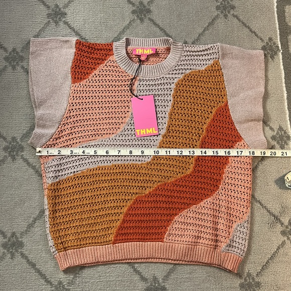 NWT THML SWEATER - Picture 5 of 6